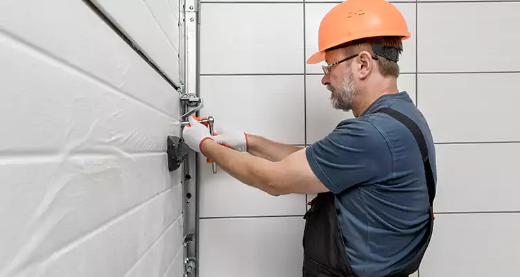 Emergency Garage Door Repair in Fairfield, CA