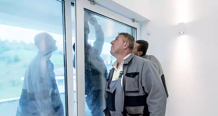 Retractable Screen Door Repair in Fairfield, CA