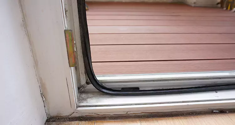 Why Choose Us for Leaking Sliding Glass Door Repair in Fairfield, CA?