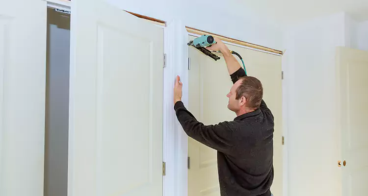 Top Rated Door Fixing ServiceFixing Garage Door Track in Fairfield, CA