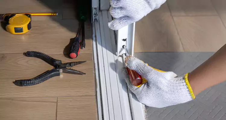 Closet Sliding Door Track Repair in Fairfield, CA